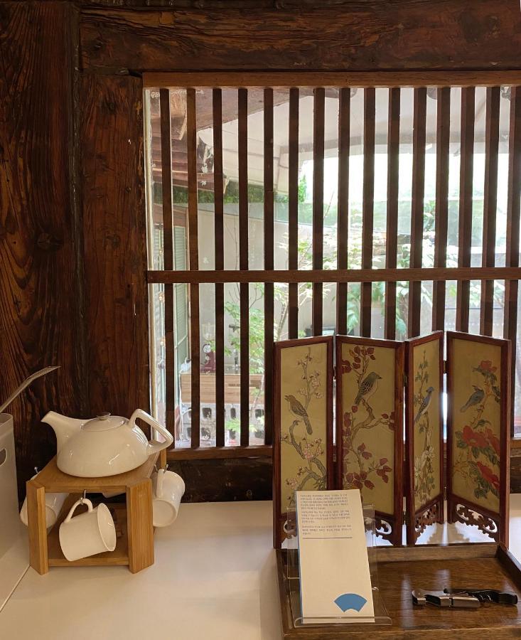 Viva La Vida - Jongno Hanok Private House Seul Esterno foto
